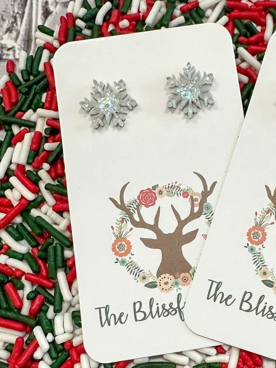 Snowflake studs