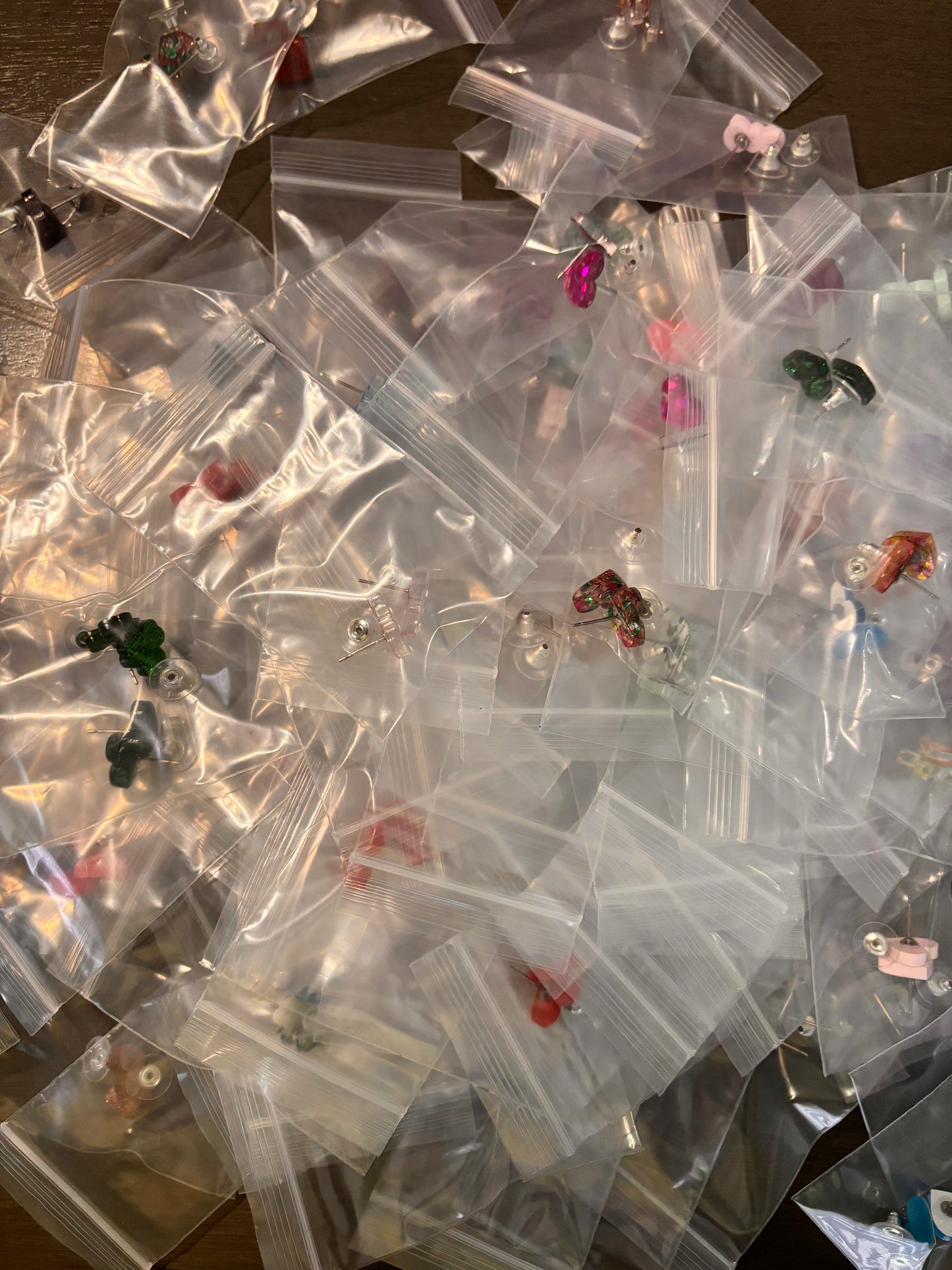 Bulk Heart Acrylic Studs